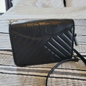 Authentic Tory Burch Fleming Convertible